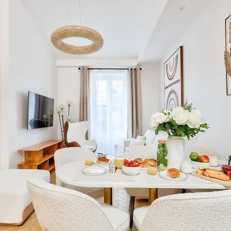 Luxurious Family Flat - Le Marais - With Ac 公寓 *